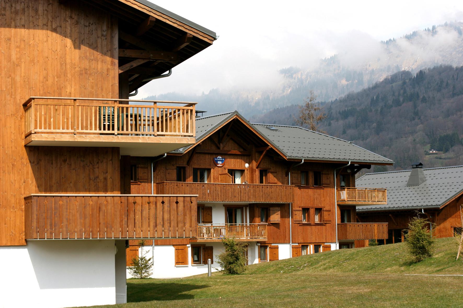 Lagrange Vacances Les Fermes De Samoens Hotell Exteriör bild